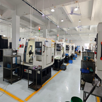 CNC TURNING MACHINE