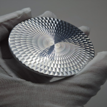 Special pattern on metal parts